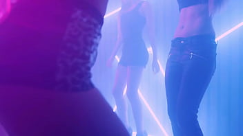 Liz Vicious, Raven Riley, Angie Bonita, Diamond Raven &_ Lots of Friends having fun celebrating XVIDEOS