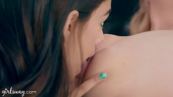 GIRLSWAY 18yo Prom Queens Lexi Lore And Harmony Wonder Know How To Use Their Fingers