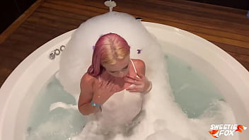 Masseuse Deep Sucking Cock Miscular Guy and Fucking - Cum Mouth