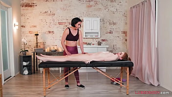 Lesbian client having sex with exhausted masseuse - Casey Calvert and Maya Kendrick
