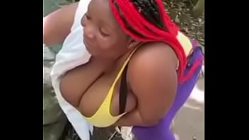 Blacknplenty.com. Busty GH 46M