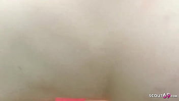 Deutsche Milchtitten Strassenhure und Oma bei AO Gangbang Party