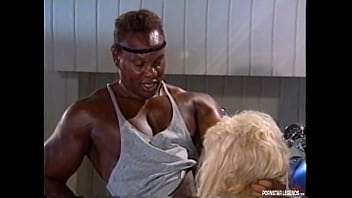 Classic Outdoor Porn With Chessie Moore Fucking a Black Stud While The Girls Watch