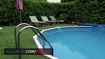 Outdoor anal sex with sexy waiter