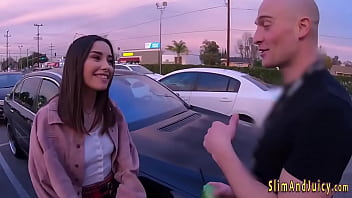 Big booty teen sucking dick