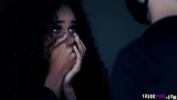 Horny teen Scarlit Scandal seduces the delivery guy and wants him to fuck her