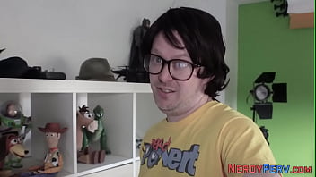 Yorkshire guy sperms brit in glasses