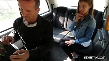 A few minutes of love for a free ride