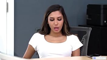 Gianna Dior and Hazel Grace Licking Each Other'_s Pussies