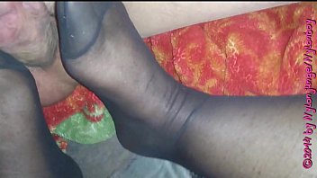 MILF Nylonfü_sse und der PENIS