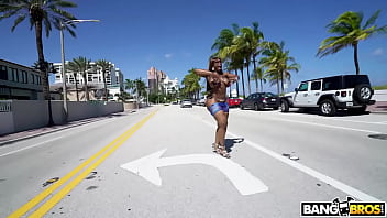 A Slice Of Cake In Miami!