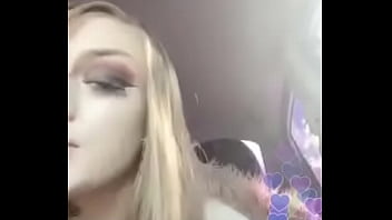 Sexy Momma Flashing Tits In Car