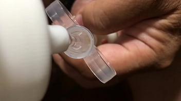 尿道にローションを入れてオナニーするとこうなる!