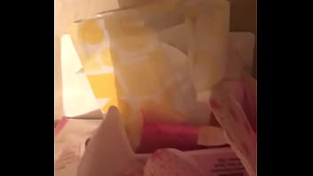 Spying on a hotties pads and tampons. Should have rubbed cock on the open maxi pad and panty liners. Send me hot vids like this if u have some