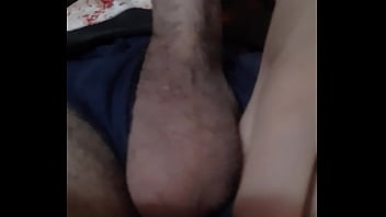 Mira como me toco viendo Hentai