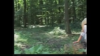 Salacios chubbette with raven hair and huge boobs Elena got her pussy well jammed with hard pole and face whitewashed by her shagger in the wood