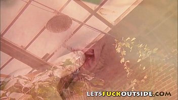 Lets Fuck Outside - Milf Faith Leone Xart in a Bath Outside