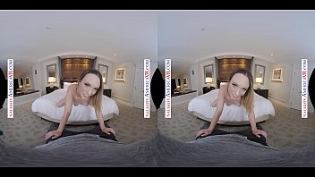 Naughty America - Lindsey (Jade Nile) fucks you in VR