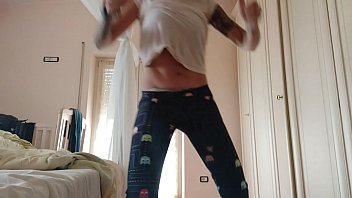 quarantine2010 for covid19: home fitness sexy sweatin exercises