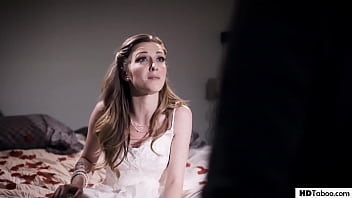 Karla Kush'_s Weird Honeymoon