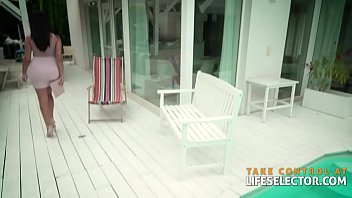 Bedroom Intrigue with Sybil, Alyssia &amp_ Friends