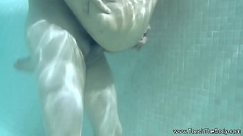 A Massage With Matching Sex