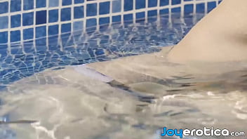 Beauty erotically fucked in her pool and she loves it