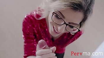 Merry Milf Step Mom X- Mas- Cory Chase