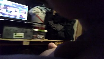 Little A Hottie and Mister Seventy SevenShe and him upclose bounce