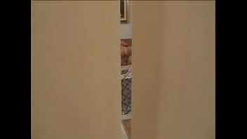 takes care all the family - DEALINGPORN.COM