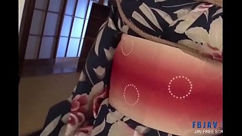 Beautiful Japanese MILF MIREI