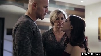 Teen imposter plays out twisted fantasy