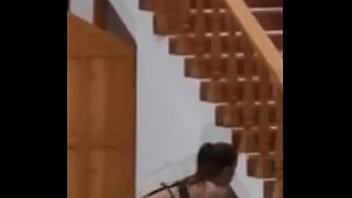 PRETTY TEEN ASS ON BIKINI