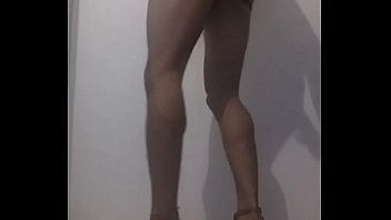 prolapso anal - Hadassa se divertindo sozinha