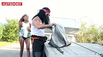 Hot Ebony Teen Fucks the Mechanic for Free Car Repair (Luna Corazon)