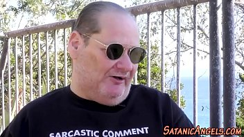 Babe toying sluts pussy