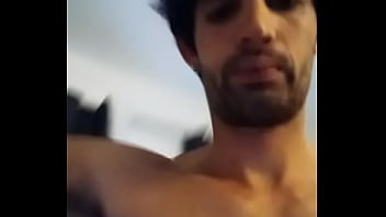 Atletic body guy with big cock wishing a fat ass