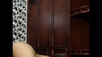 Casal fodendo e ela pedindo no cu