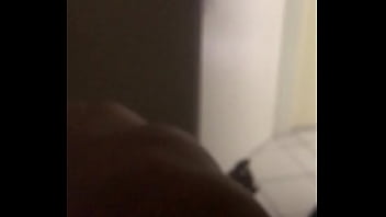 Rafaela BELUCCI dando muito leite farto a o australiano