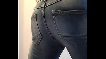 Jerking in tight jeans