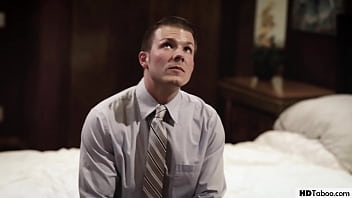 Real Estate Agent fucks for the purpose - Dillion Harper