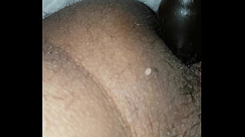 Egyptian gay takes a dildo in the ass