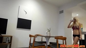 Family Role-Playing With Alluring Step-Siblings