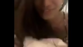 Poonam Pandey nipple shows