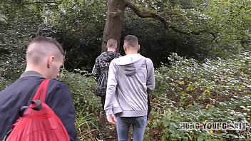 Drenched cum hole after Russan boy fucked n loaded in gay cruising area