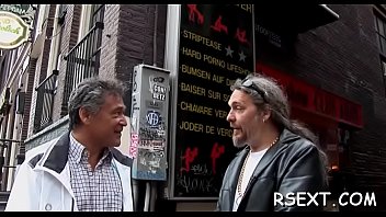 Hot bulky hooker gets fingered and fucked hardcore style