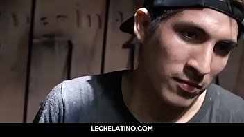 Homeless Latino Str8 Sucks Gay Cock On Street