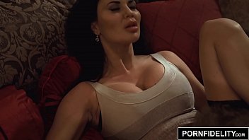 PORNFIDELITY Bimbo Slut Jasmine Jae Ass Fucked Hard and Creampied