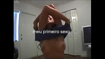 namorada brasileira amadora tendo orgasmos m&uacute_ltiplos em 5 minutos