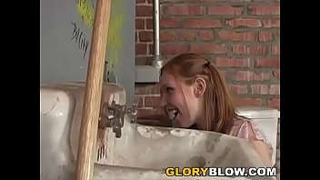 Redhead Sally Deepthroats Black Glorhyole Dick